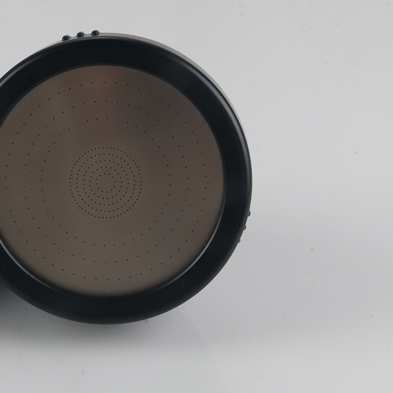 Ceann cithfholcadh dubh Seapánach